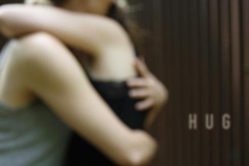 hug